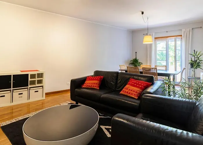 Casa Da Praca In The Center Of Porto - Guestspa